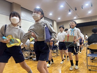 東星学園 校長 大矢正則 6年生を送る会(10) 東星学園 校長 大矢正則 清瀬 私立 小学校 6年生を送る会(10)