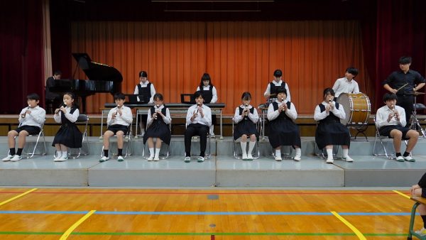 東星学園　清瀬　私立小学校　20260429　ﾖｾﾞﾌ祭舞台発表（1）